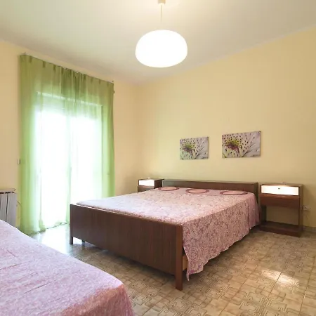 Locazione Turistica S- Giovanni Sea Holiday home